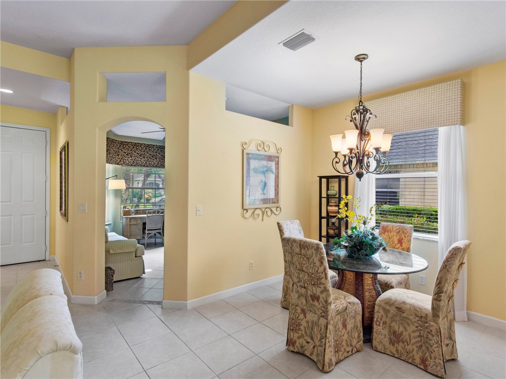 545 Kenwood Drive SW