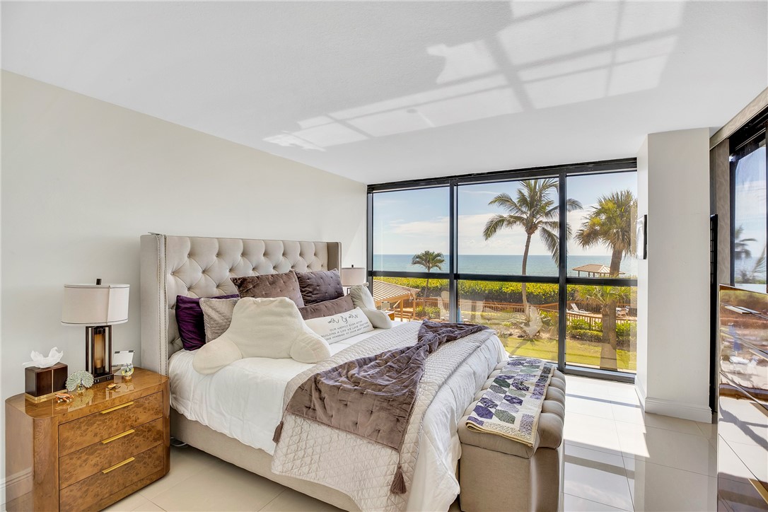 10410 S Ocean Drive 206