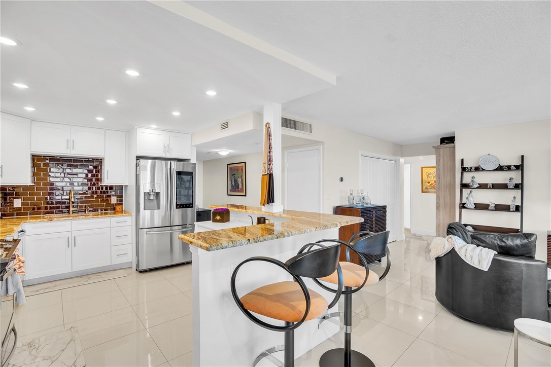 10410 S Ocean Drive 206