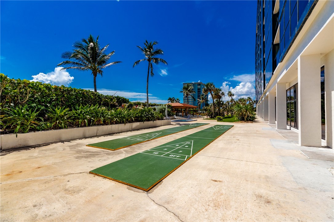 10410 S Ocean Drive 206