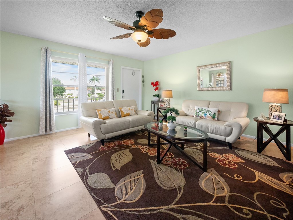 103 Royal Oak Drive 206