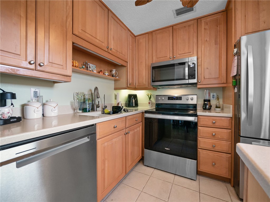 103 Royal Oak Drive 206