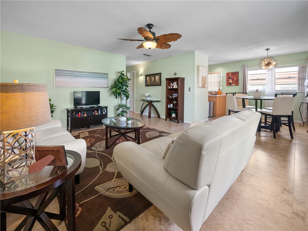 103 Royal Oak Drive 206