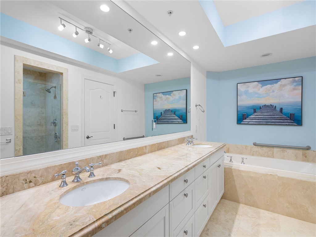 9049 Somerset Bay Lane 202