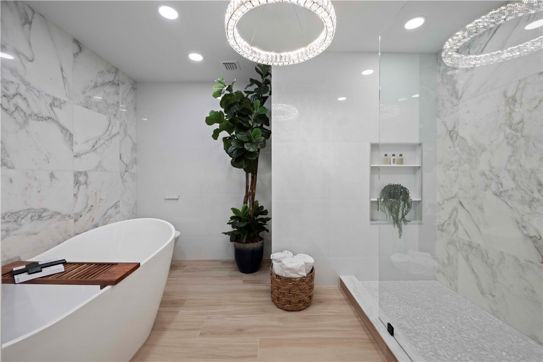 2250 Southwinds Boulevard 324
