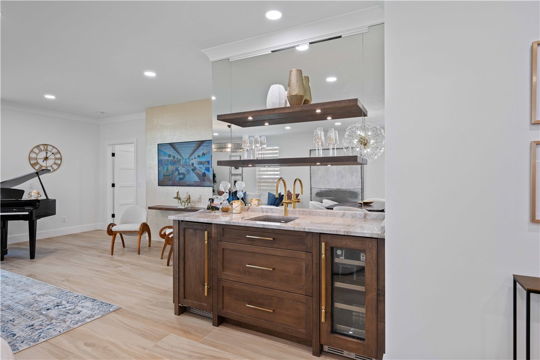 2250 Southwinds Boulevard 324