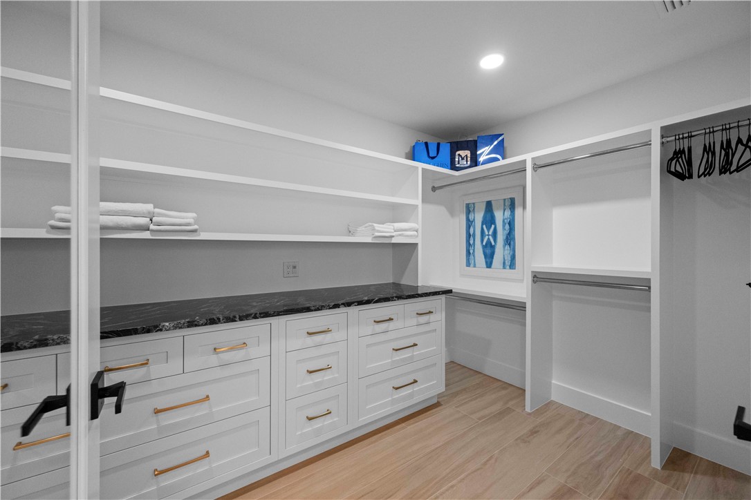 2250 Southwinds Boulevard 324