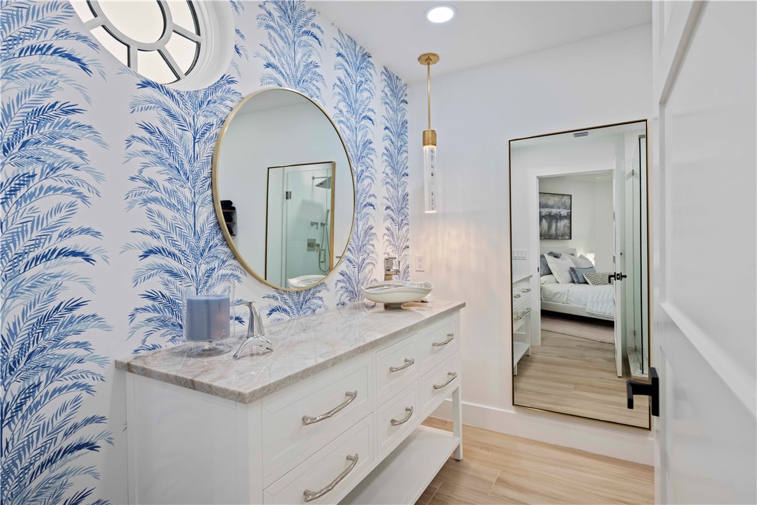 2250 Southwinds Boulevard 324