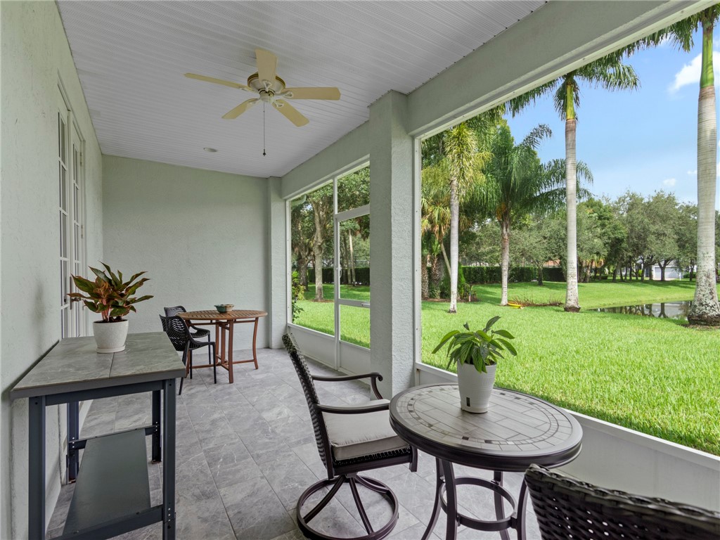 732 S Ocracoke Square SW