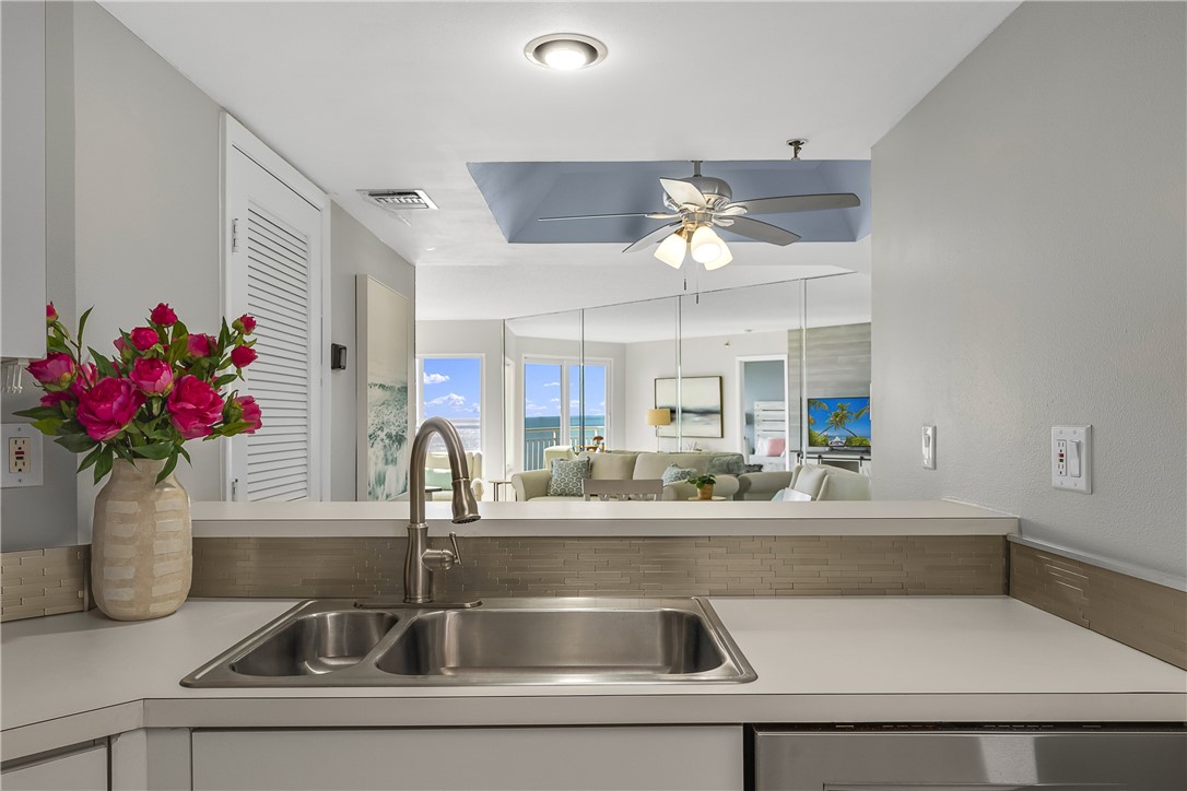 3870 N Highway A1A 1004 or PH4