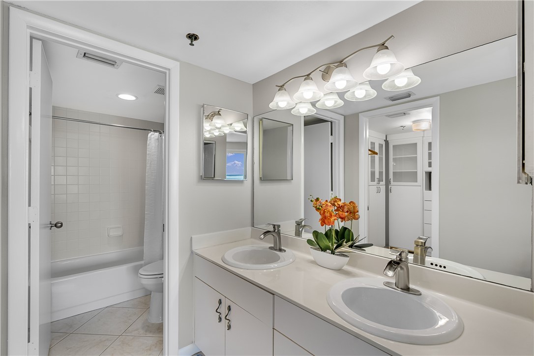 3870 N Highway A1A 1004 or PH4