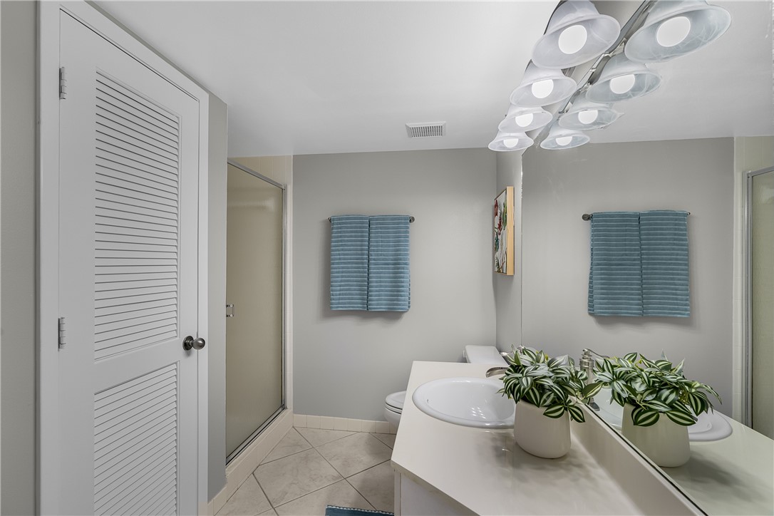 3870 N Highway A1A 1004 or PH4