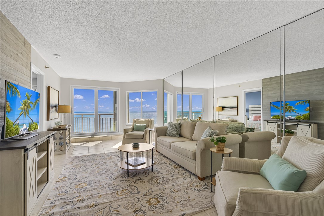 3870 N Highway A1A 1004 or PH4