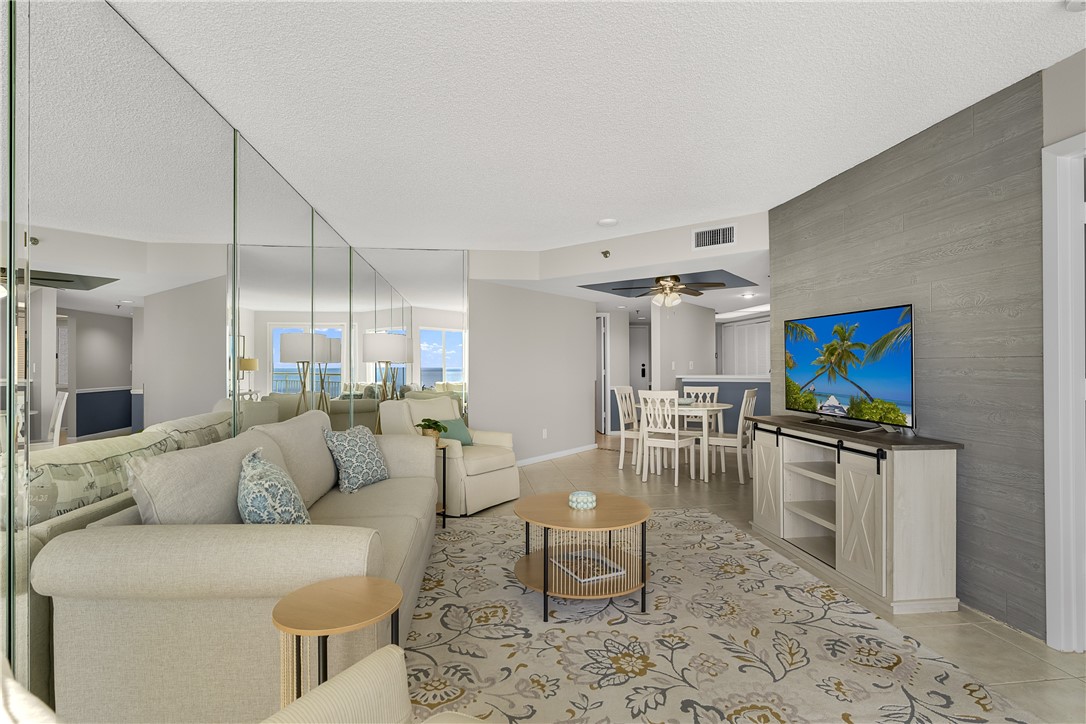 3870 N Highway A1A 1004 or PH4