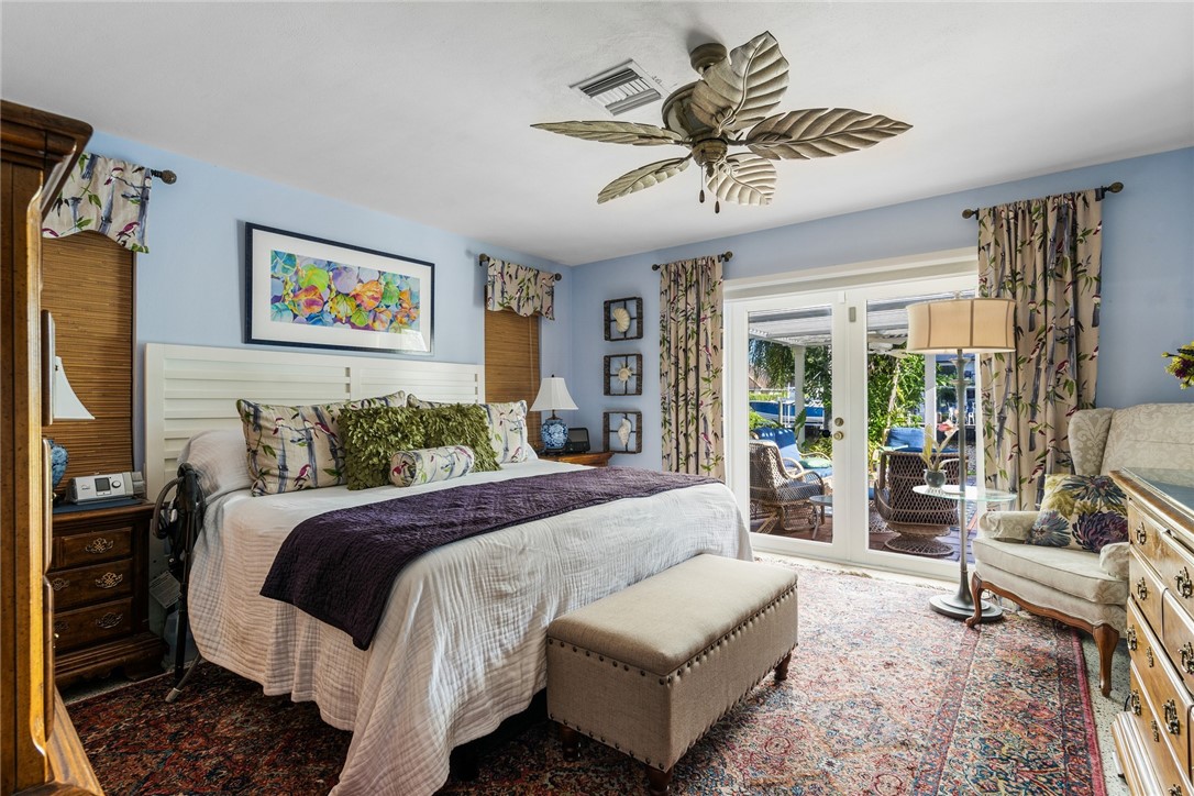 16 Sea horse Lane