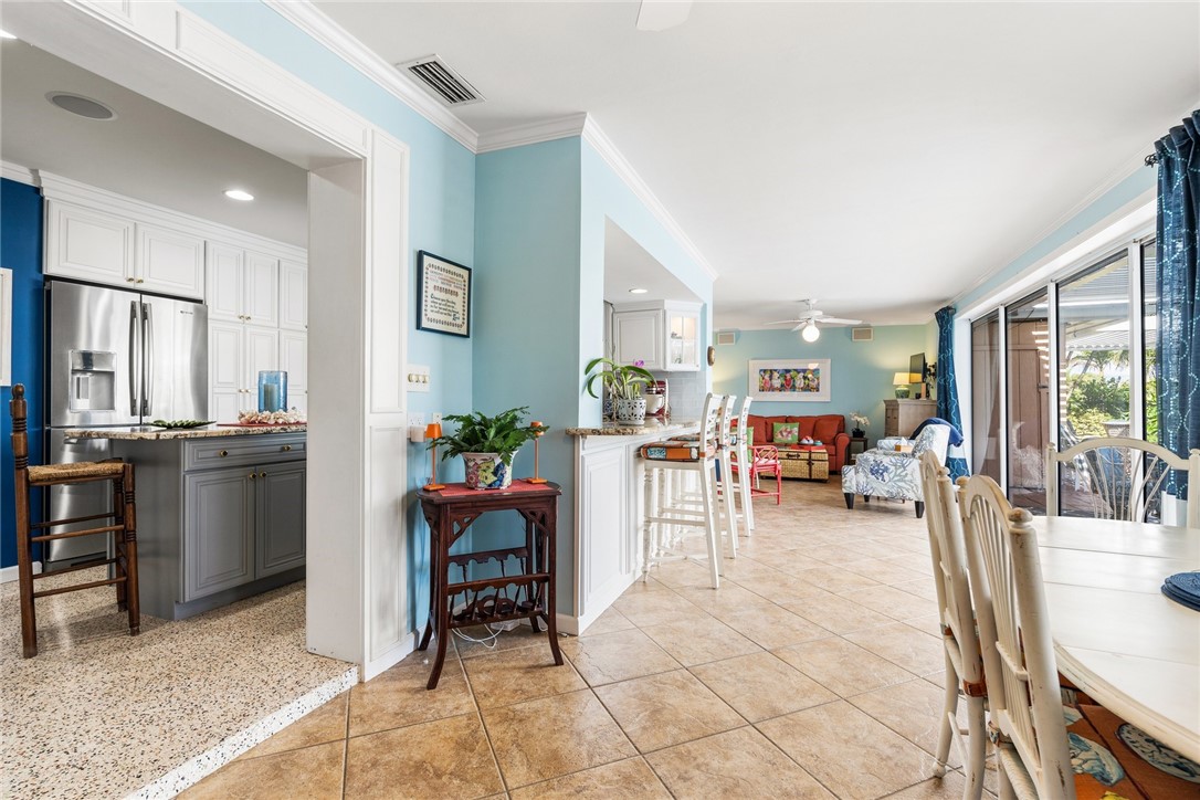 16 Sea horse Lane