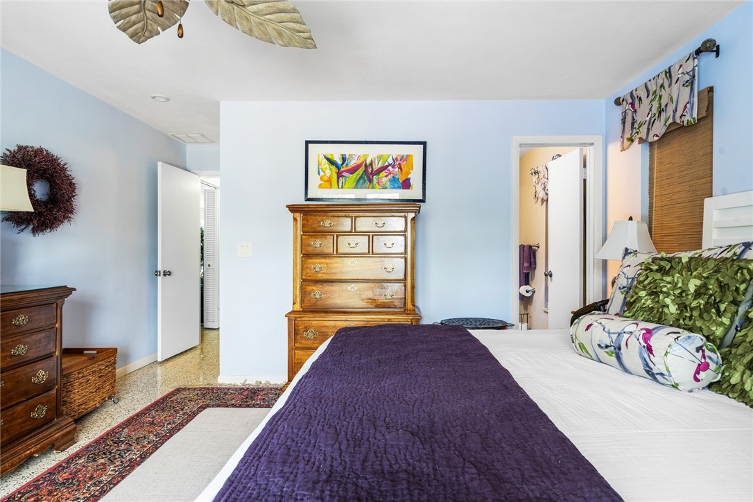 16 Sea horse Lane