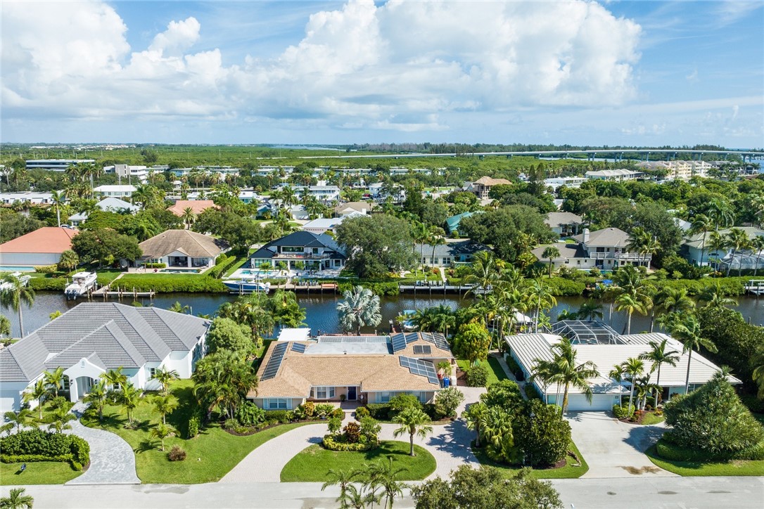 16 Sea horse Lane