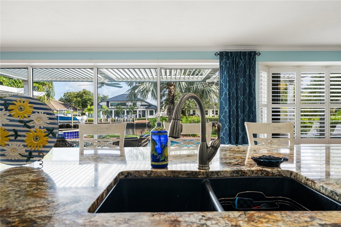 16 Sea horse Lane