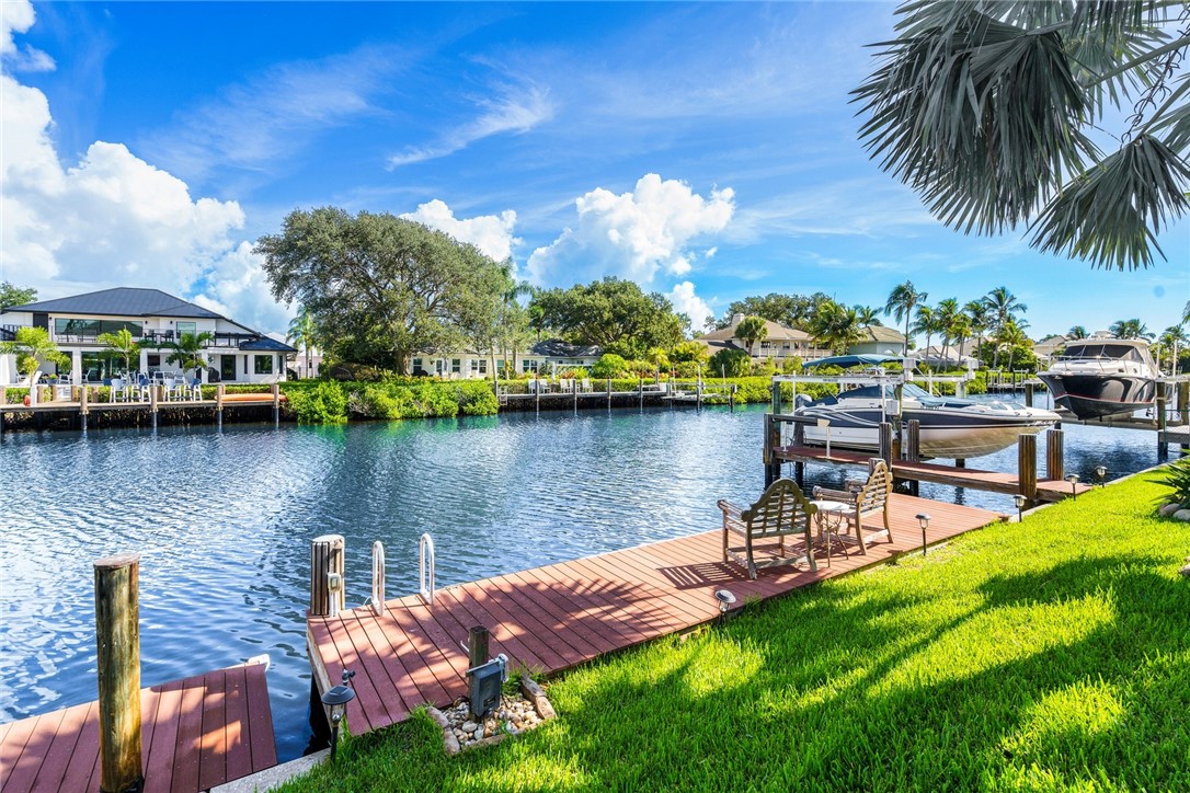 16 Sea horse Lane