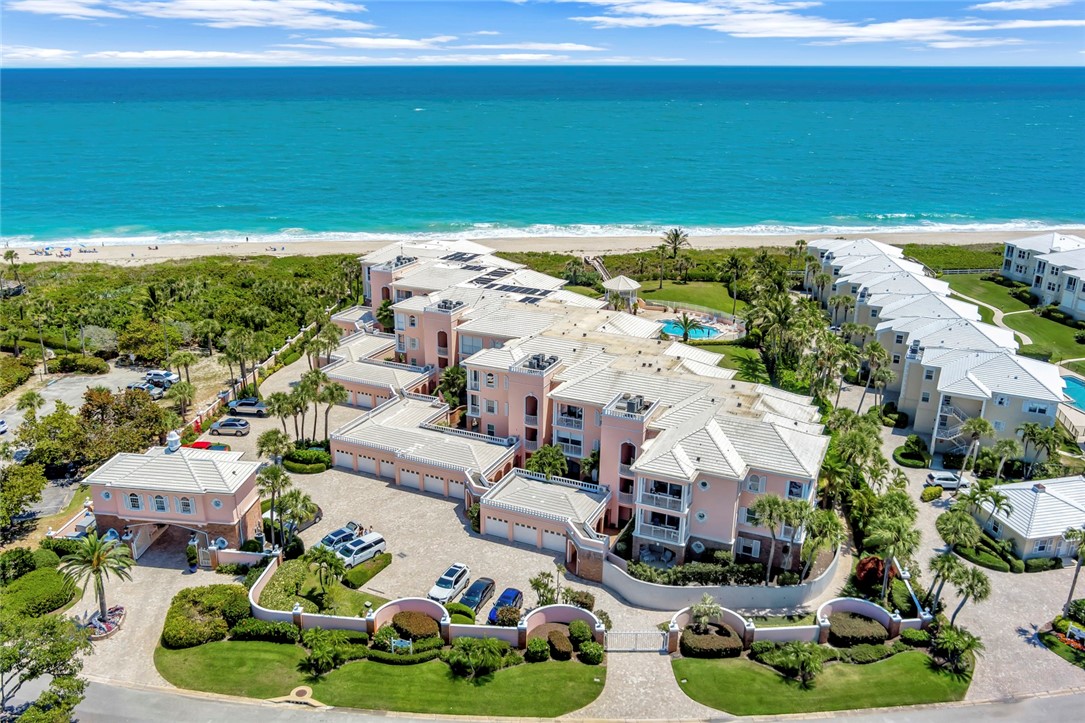 1070 Reef Road 206