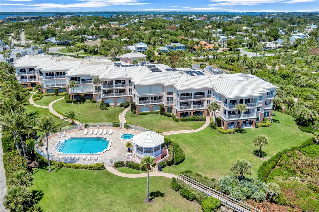 1070 Reef Road 206