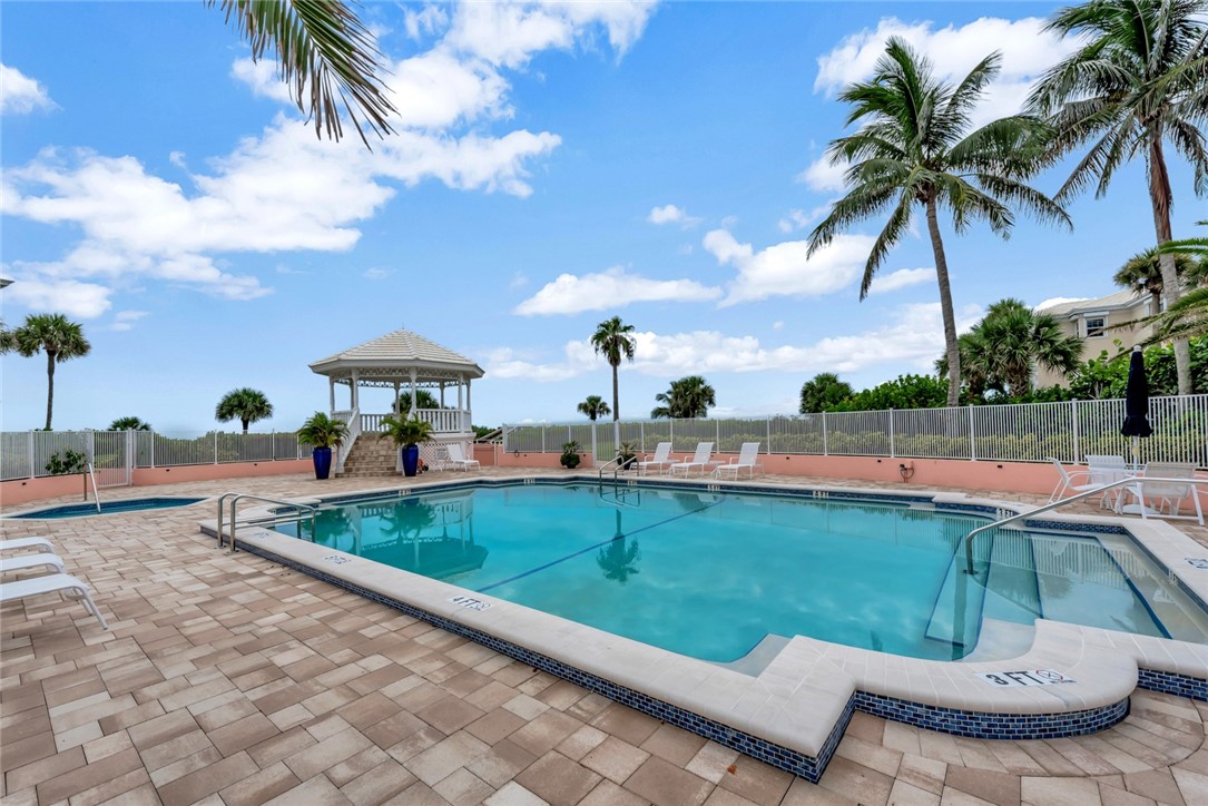 1070 Reef Road 206