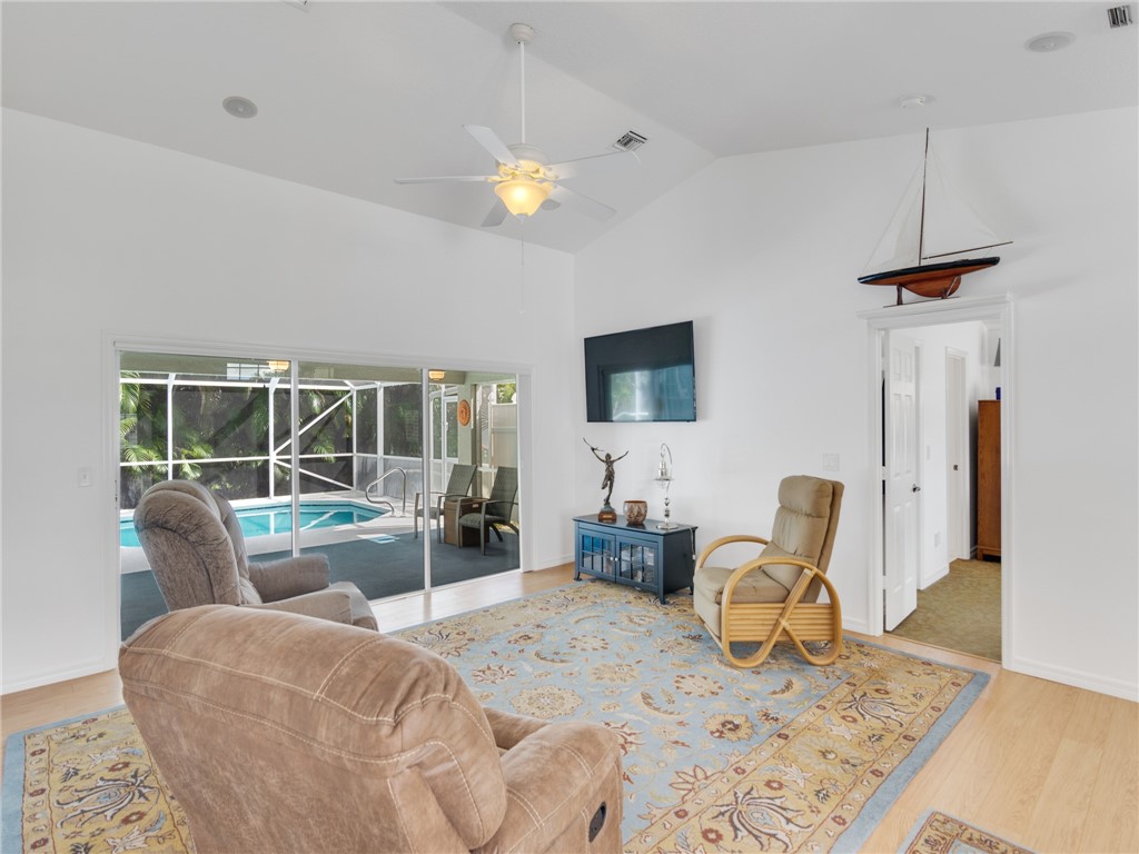 417 Seagrass Avenue