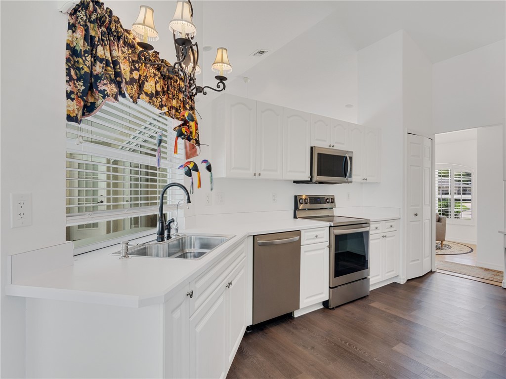 417 Seagrass Avenue