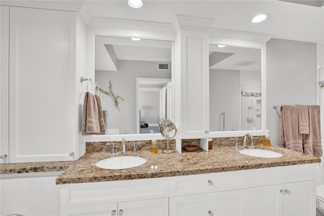 8866 N Sea Oaks Way 203