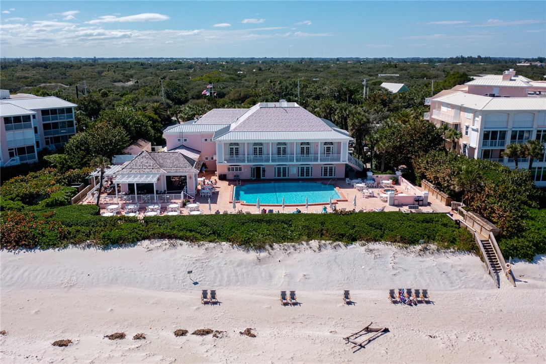 8866 N Sea Oaks Way 203