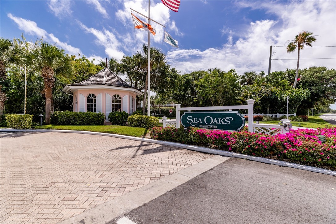 8866 N Sea Oaks Way 203