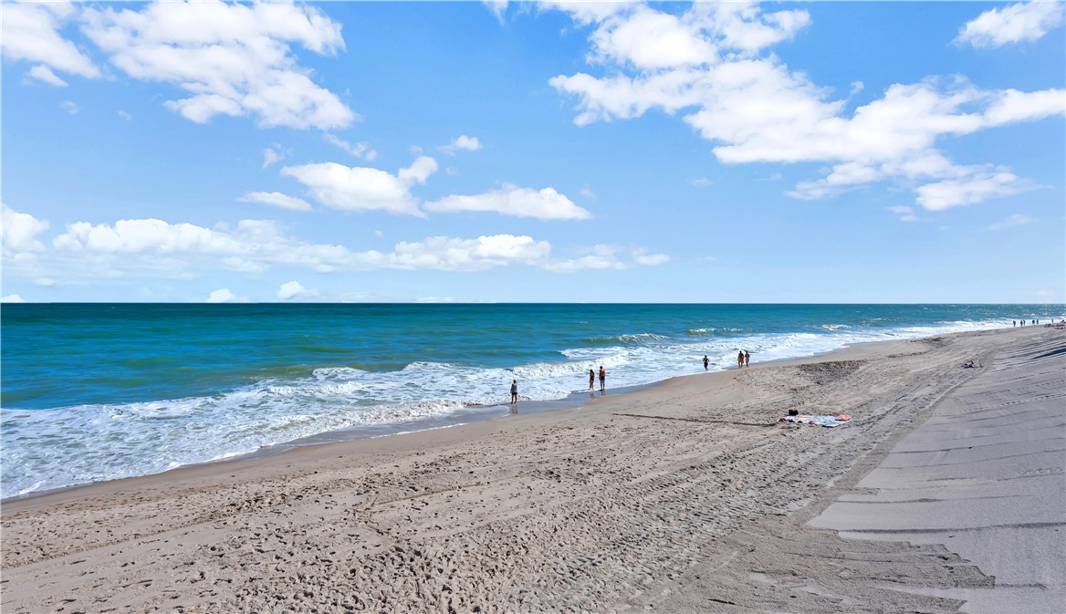 4600 Highway A1A 311