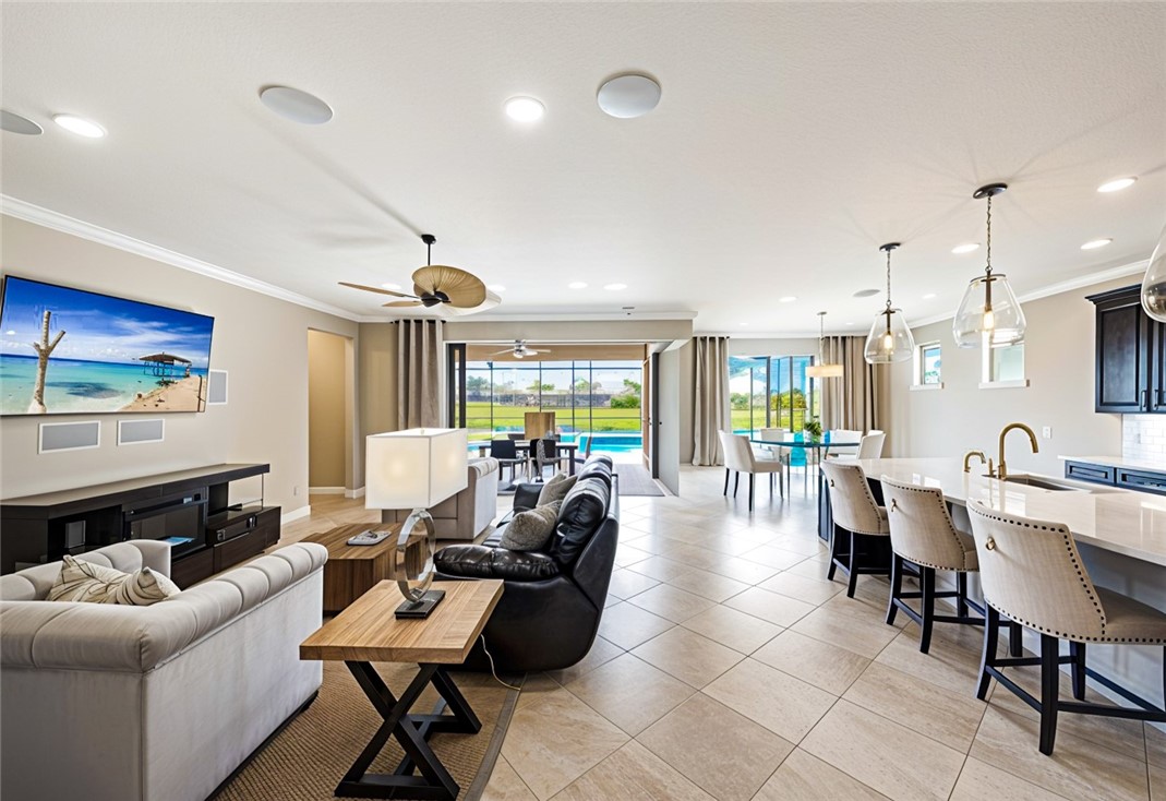 5016 Pendelton Sq.