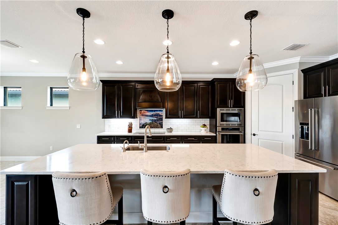 5016 Pendelton Sq.