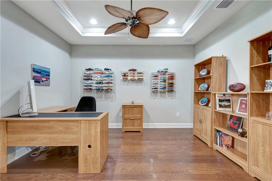 5016 Pendelton Sq.