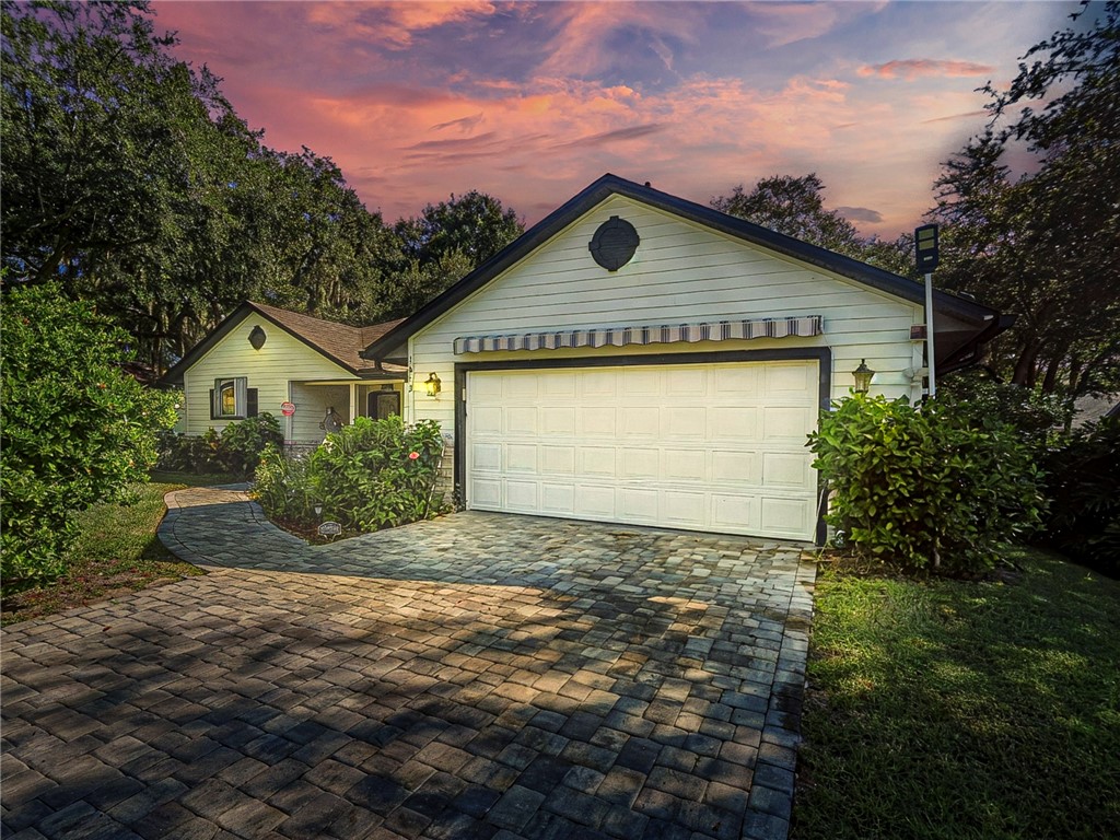 1612 Galilean Lane