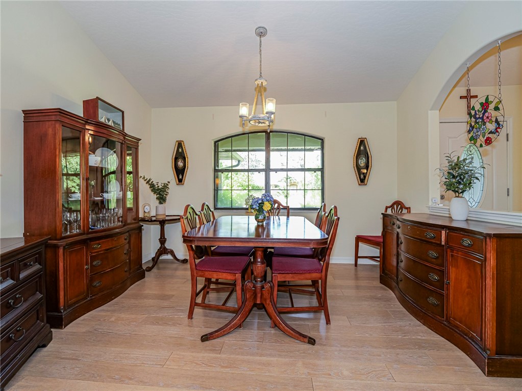 1612 Galilean Lane