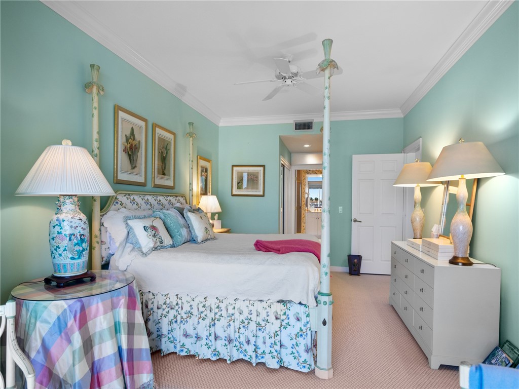 5225 E Harbor Village Drive 302