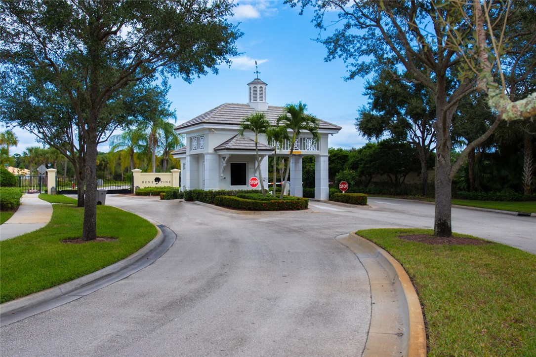5850 Palmetto Preserve Road