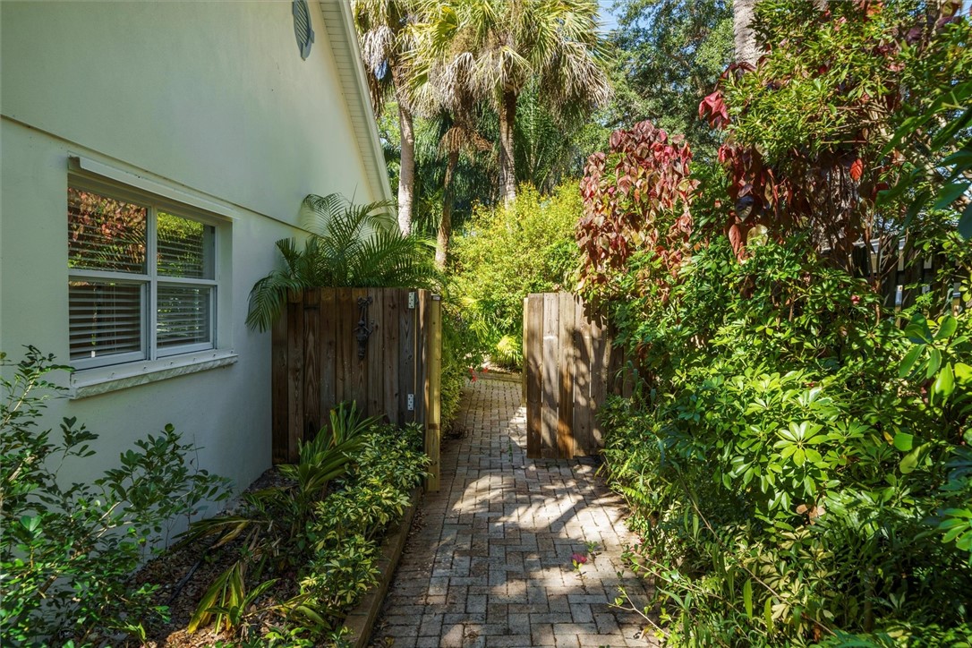 545 Flamevine Lane