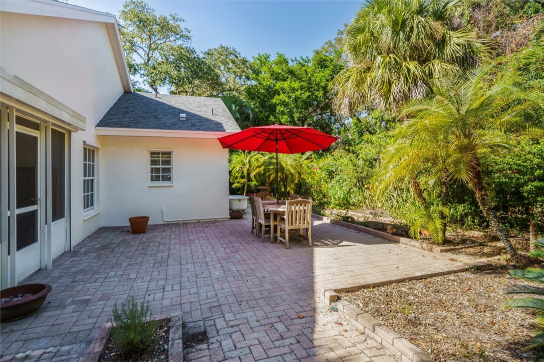 545 Flamevine Lane