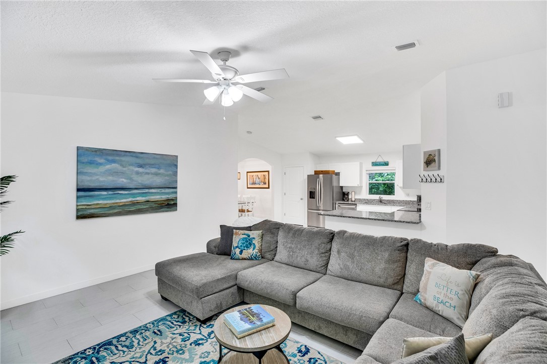 2645 10th Court