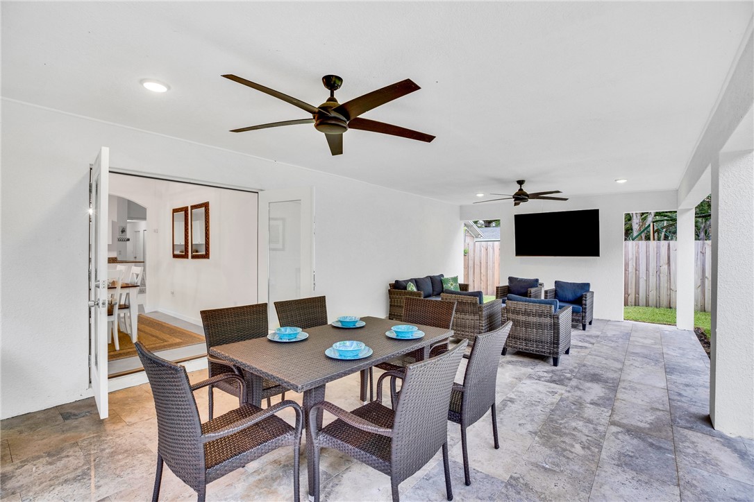 2645 10th Court