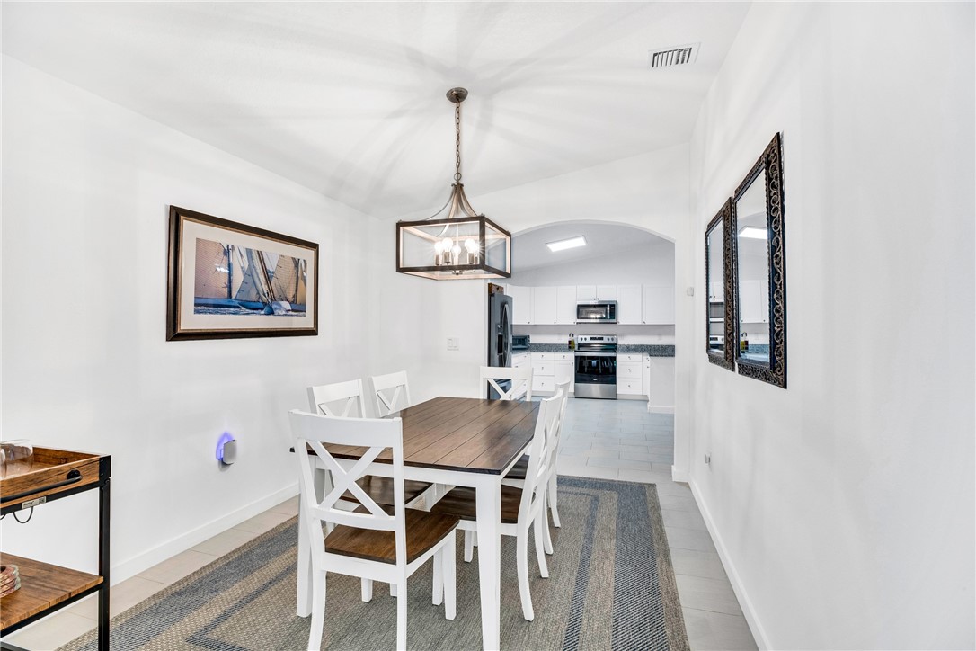 2645 10th Court