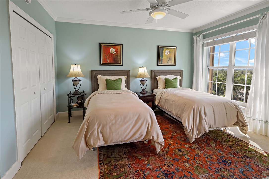 3702 N Highway A1A 601