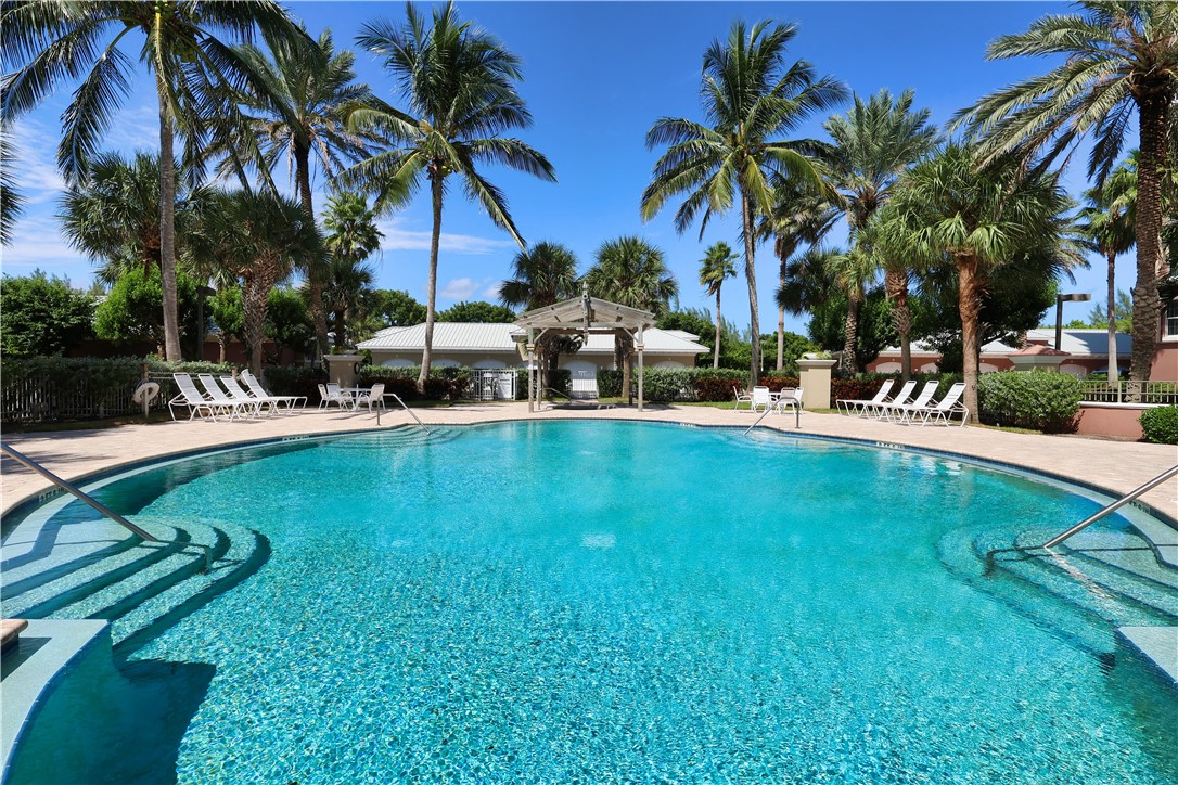 3702 N Highway A1A 601