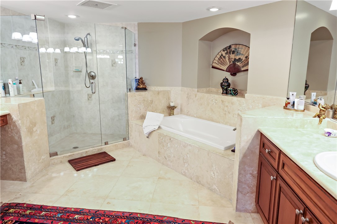 3702 N Highway A1A 601