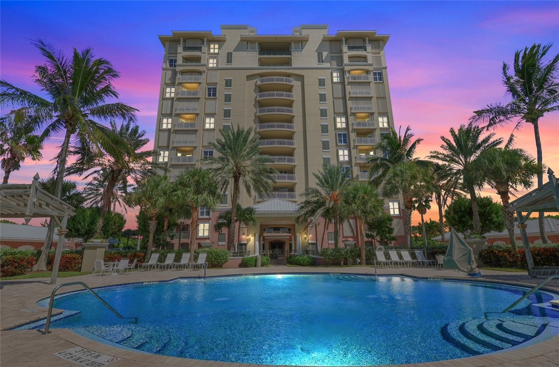 3702 N Highway A1A 601