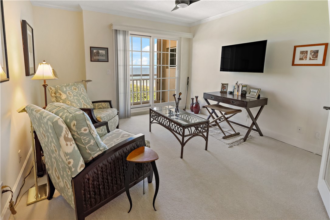3702 N Highway A1A 601